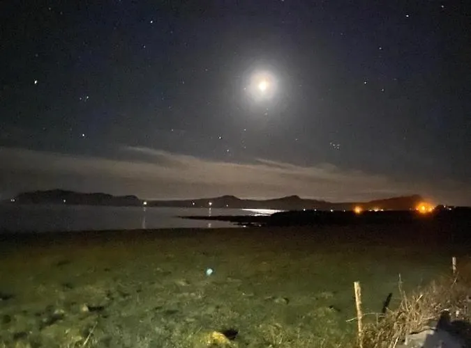 The Coastguard House @ Tigh T.p. Ballydavid